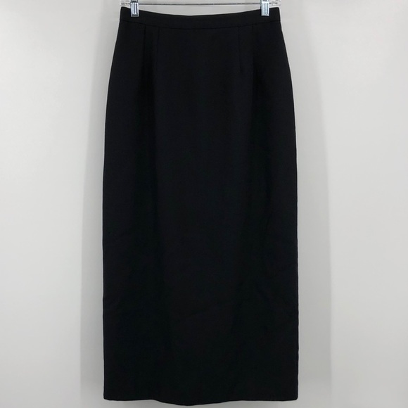 Briggs New York Dresses & Skirts - Briggs New York Black skirt